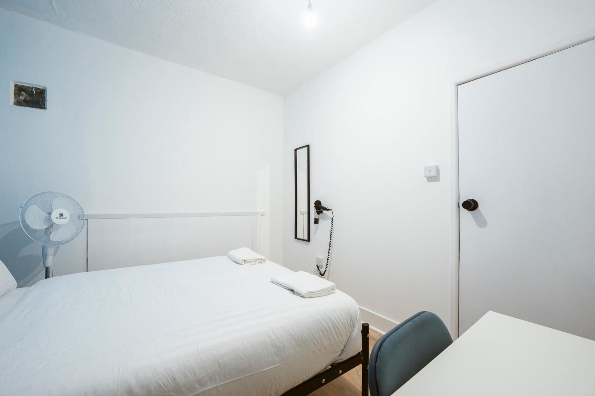 Forest Gate Double Rooms Лондон Экстерьер фото