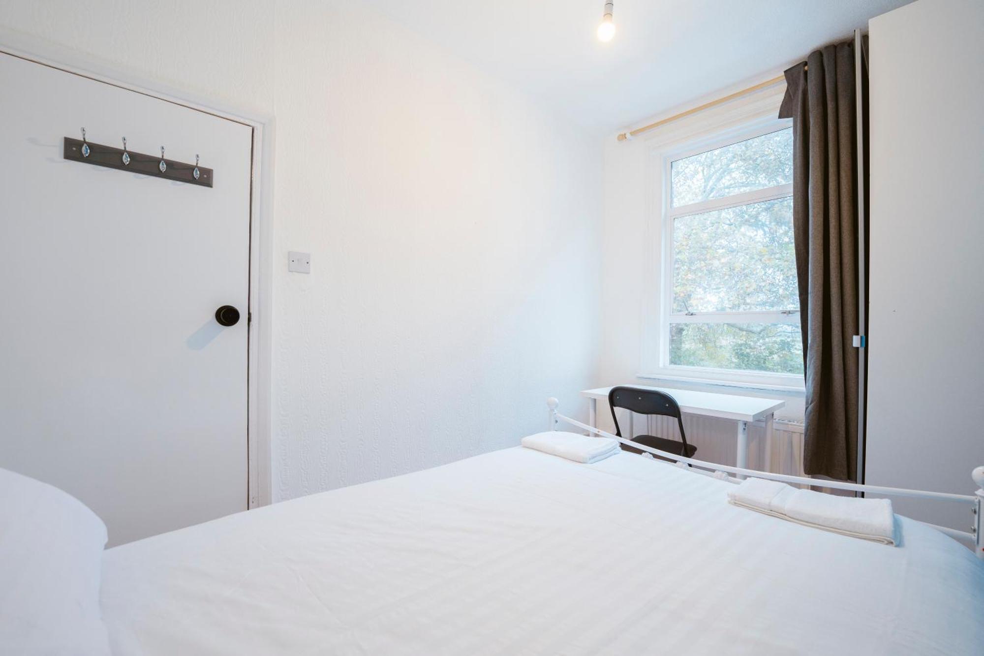 Forest Gate Double Rooms Лондон Экстерьер фото