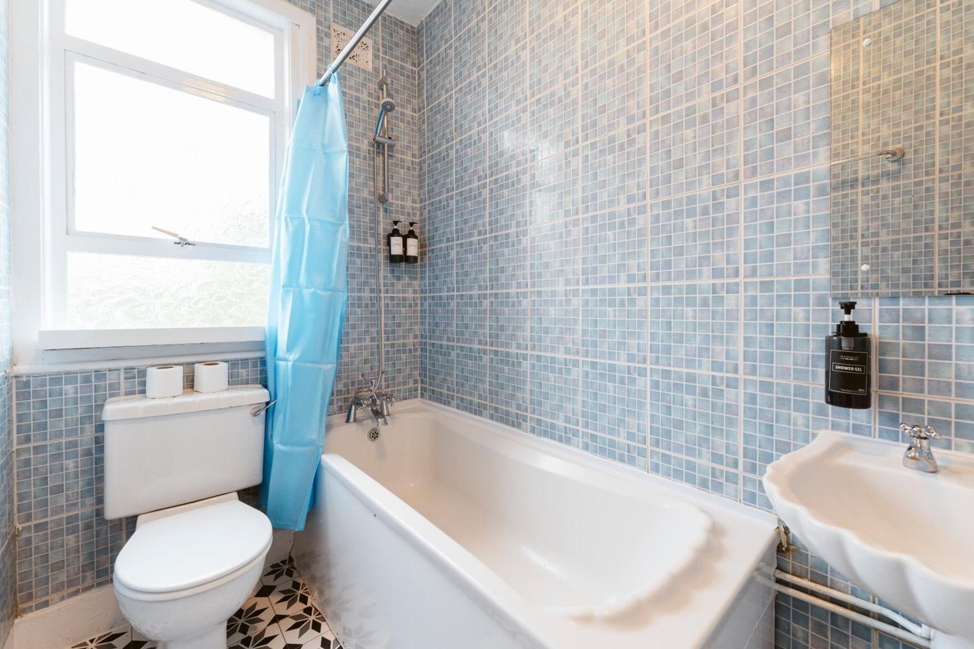 Forest Gate Double Rooms Лондон Экстерьер фото